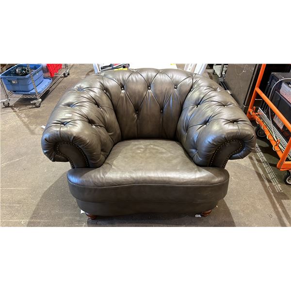 LEATHER LIKE BUTTON TUFTED TUB CHAIR