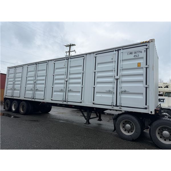 40' SHIPPING CONTAINER - DOUBLE FRONT DOORS & (4) DOUBLE SIDE DOORS WITH CAM LOCKS
