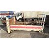 Image 2 : 9.5' TRUCK BED WITH COLLAPSIBLE SIDE WALLS AND POWER TAIL GATE 5'7"W