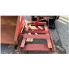 Image 4 : 8'11" DUMP BIN 4'W
