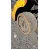 Image 6 : KOMATSU C50BXPS FORKLIFT YELLOW S# 586879A - *NO PROPANE TANK*