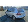 Image 8 : 2008 VOLKSWAGEN RABBIT 2.5, 4DR HATCHBACK, SILVER, VIN WVWDA71K38W003345