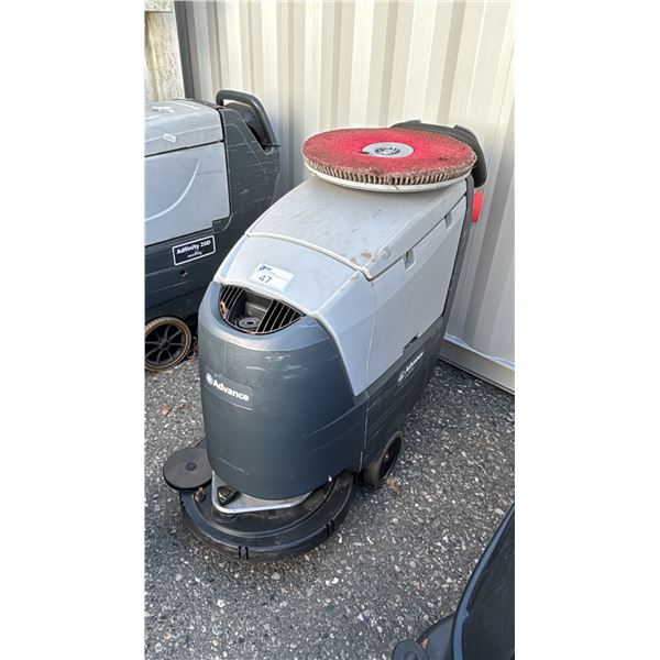ADVANCE SC500 WALK BEHIND FLOOR SCRUBBER