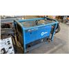 Image 2 : MILLER BOBCAT 250 CC/CV, AC/DC WELDER & 11,000 WATT GENERATOR