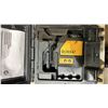 Image 2 : DEWALT LASER LINE GENERATOR IN CASE
