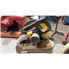 Image 2 : BLACK & DECKER 14" CHOP SAW: MODEL 3935