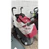 Image 2 : WALK BEHIND FLOOR SCRUBBER