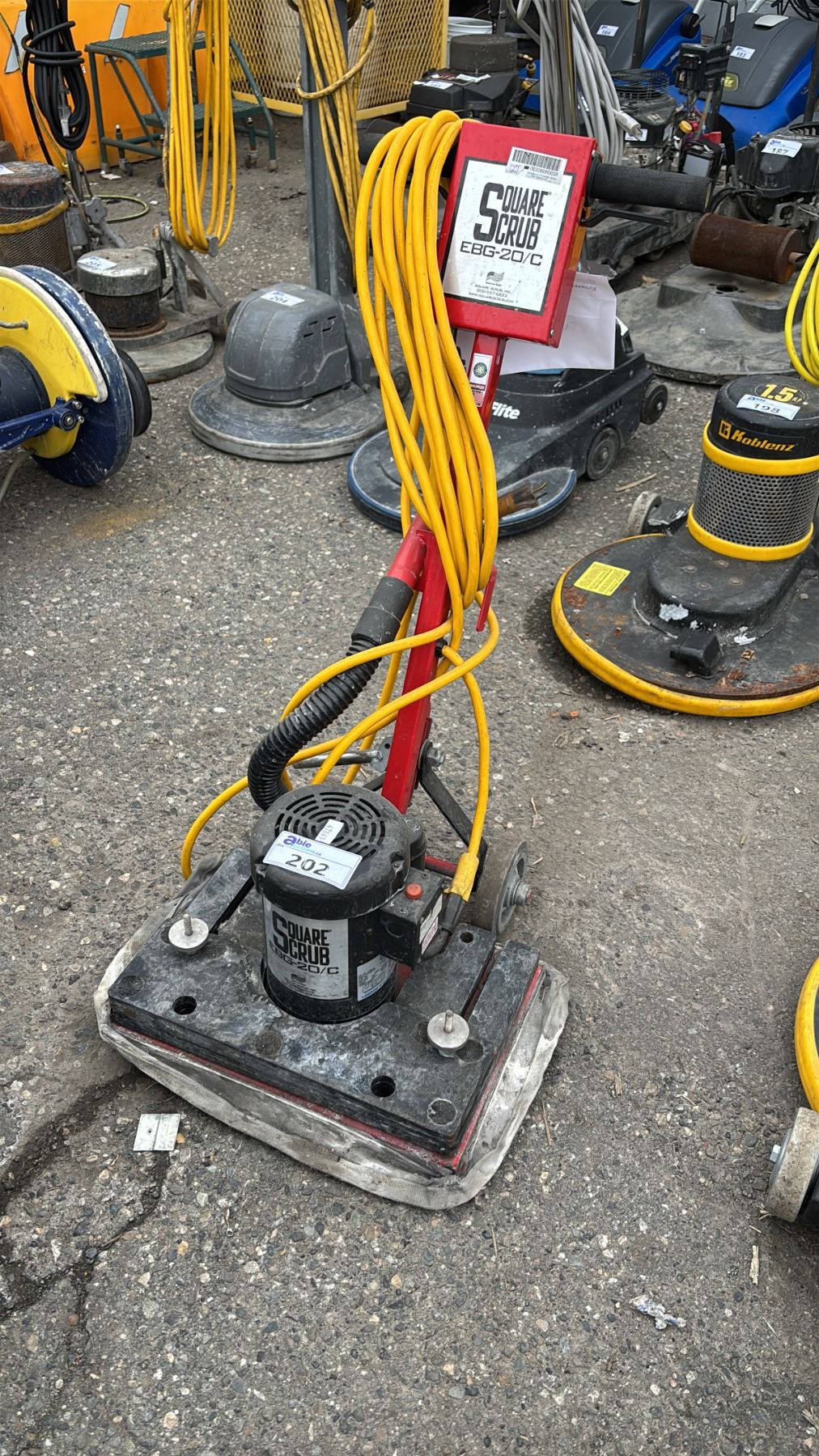SQUARE SCRUB EBG-20C PIVOT FLOOR CLEANER - Able Auctions