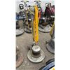Image 2 : ADVANCE WALK BEHIND FLOOR BURNISHER