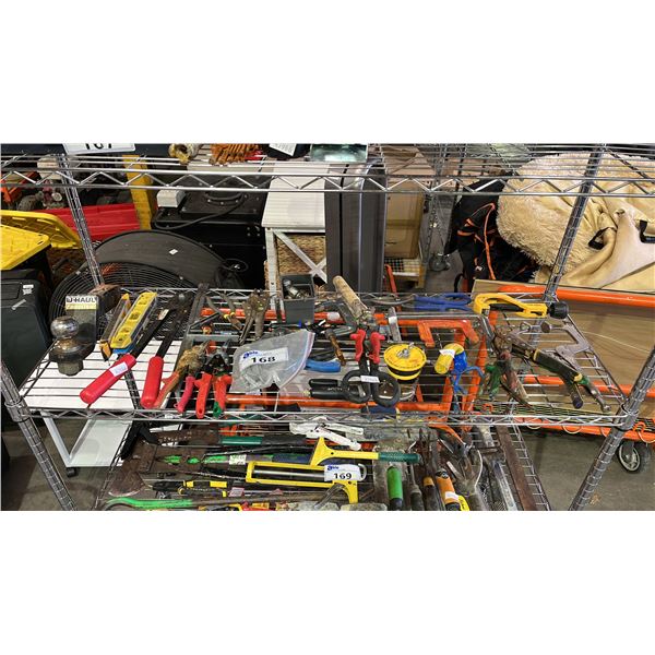 SHELF OF ASSORTED HAND TOOLS: RIGHT CUT AVIATION SNIPS, BALL MOUNT TRAILER HITCH, CLAMPS & MORE