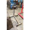 Image 2 : PORTABLE ENGINE STAND