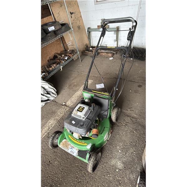 JOHN DEERE SELF PROPELLED GAS MOWER (NO REAR BAG)