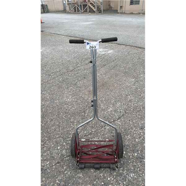 AMERICAN MANUAL PUSH MOWER
