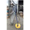 Image 3 : ROUND PRESSURE WASHER FLOOR ATTACHMENT
