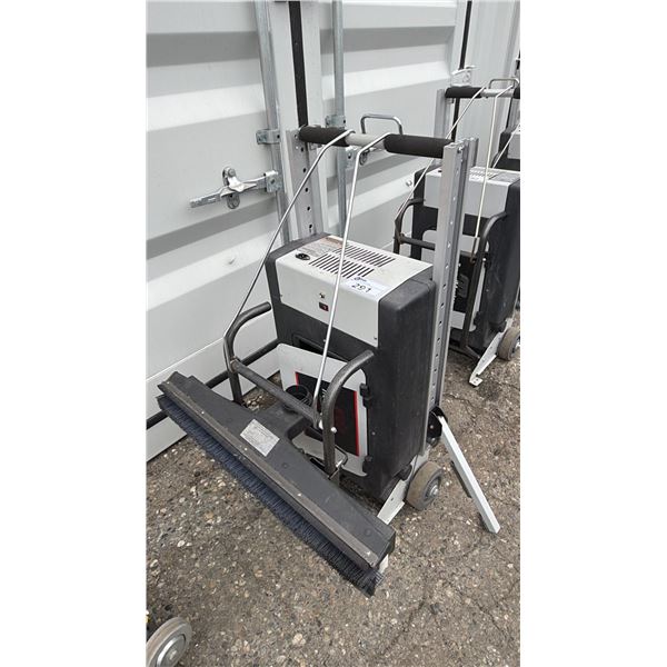 TREADMASTER ESCALATOR CLEANING SYSTEM