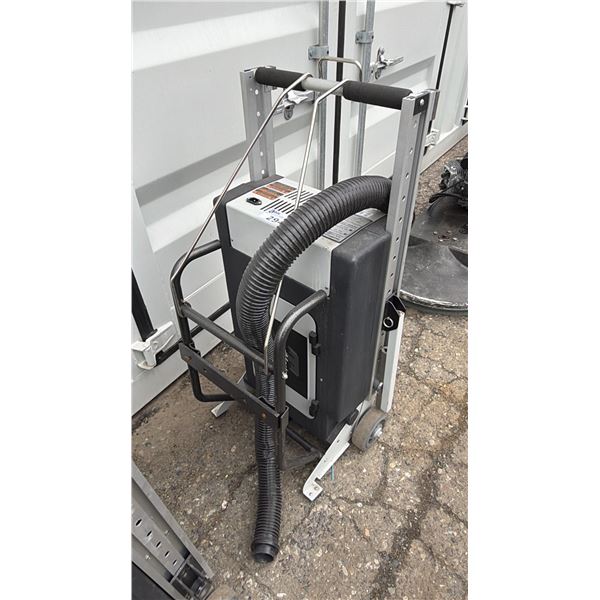 TREADMASTER ESCALATOR CLEANING SYSTEM