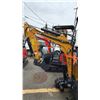 Image 7 : *NEW* CFG INDUSTRIAL MX12RX MINI EXCAVATOR WITH KEY AND REPAIR TOOLBOX - 735KG LOAD CAPACITY