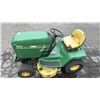 Image 6 : JOHN DEERE RIDE ON LAWNMOWER