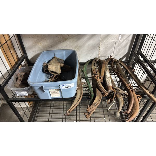 SHELF OF ASSORTED VINTAGE HARNESS PARTS & BARN PULLEYS