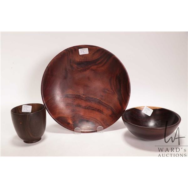 Brian McEvoy, artisan made decorative Goncalo Alves turned wooden bowl, 9 1/2" X 1 1/2" in height. I