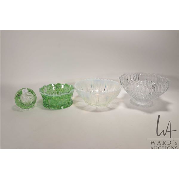 Four pieces of collectible vintage glass including footed diamond patterned American glass bowl, Nor