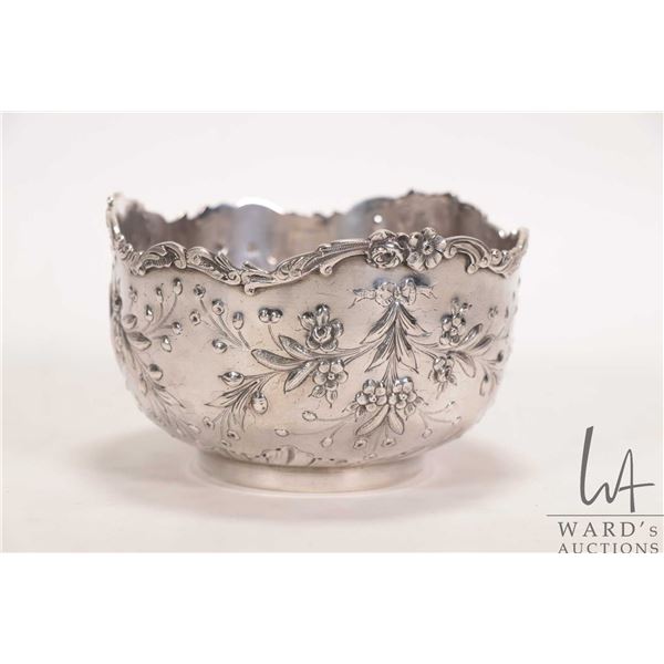 French .850 silver sugar bowl dated 1890, measures 4-3/4" diameter and 3" in height