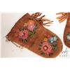 Image 2 : Pair of Canadian Indigenous gauntlet mittens with beaded Ojibway rose design and wool liners