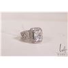 Image 1 : 14kt white gold ring set with cubic zirconia 5.7 grams, size 6.75