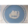 Image 4 : Twelve vintage Wedgwood Jasperware Christmas plates, featuring scenes of English architectures inclu