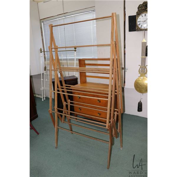 Expandable, collapsible accordion drying rack 36" wide