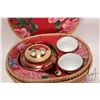 Image 5 : Vintage Chinese wicker tea basket with teapot and two cups