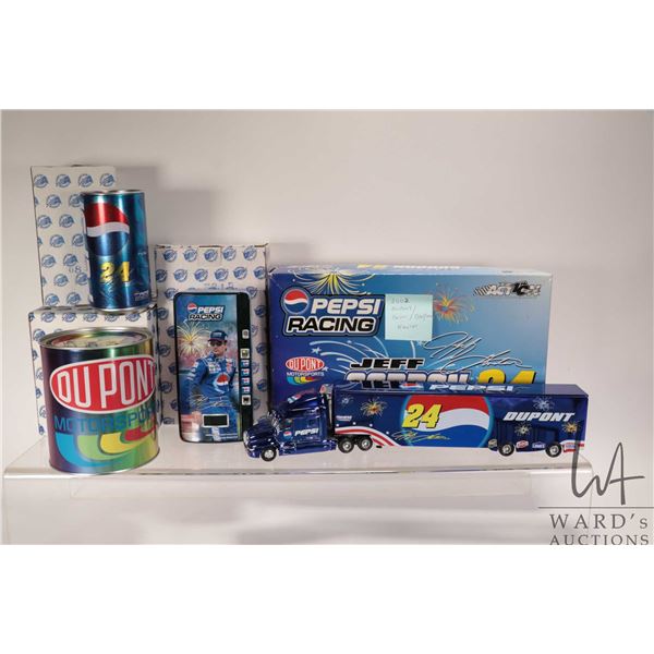 Jeff Gordon Pepsi Racing 1: 64 scale boxed 2002 Du Pont Daytona Haulers plus 1: 64 race car in a pai