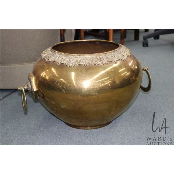 Large quality brass double handled jardiniere, 14" in height and approximately 26" in diameter