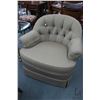 Image 2 : Pair of matching tub style upholstered parlour chairs with button tufted backs
