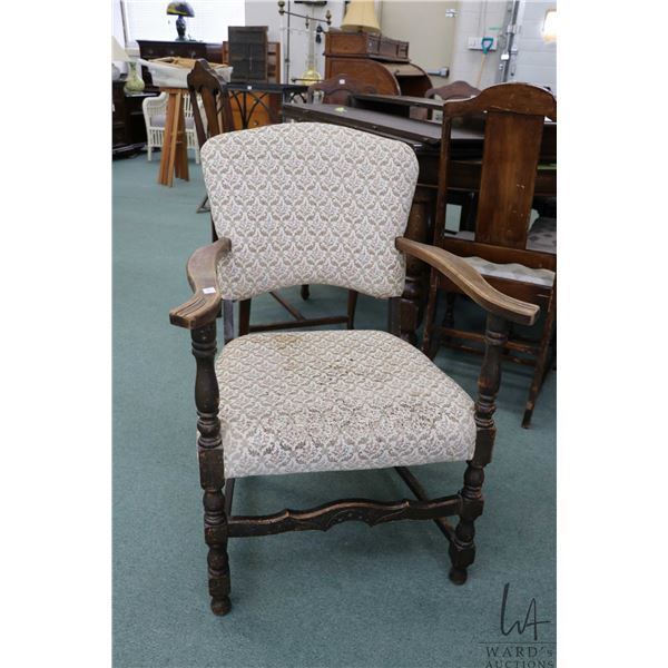 Mid 20th century open arm parlour chair, note: needs work
