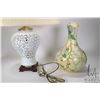 Image 2 : Vintage Chinese Blanc de Chine reticulated table lamp with shade and a hand painted Chinese gourd va