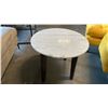 Image 2 : ROUND WHITE ONYX TOP SOLID WOOD BASE CONTEMPORARY SIDE TABLE
