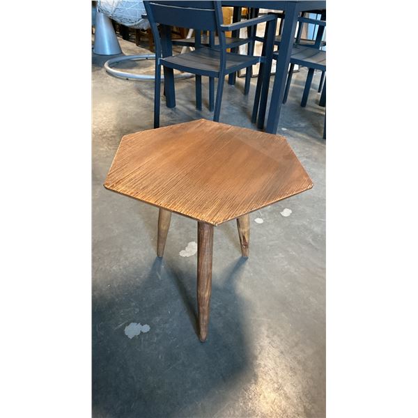 SMALL COPPER 5 SIDED 3 LEGGED METAL TOP SIDE TABLE