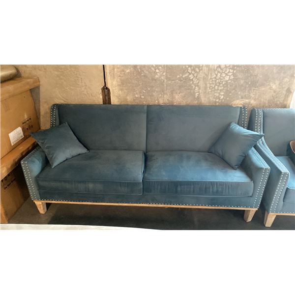 BLUE ULTRAVELVET UPHOLSTERED SOFA WITH 2 THROW CUSHIONS APPROX 80"