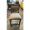 Image 2 : 1 TONE GREY ON GREY COUNTER HEIGHT DINING CHAIRS