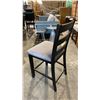 Image 3 : 1 BLACK WITH GREY UPHOLSTERED COUNTER HEIGHT DINING CHAIR