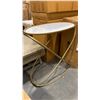 Image 2 : ALABASTER & GOLD CONSOLE TABLE