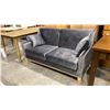 Image 2 : GREY ULTRAVELVET LOVESEAT WITH METAL ACCENTS APPROX 63"