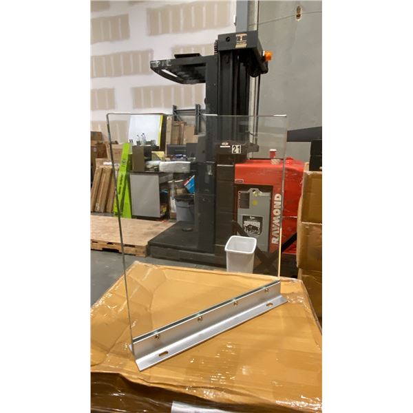 2CM TEMPERED GLASS DINING TABLE LEGS *2 NOT IN BOX*