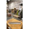 Image 2 : 2CM TEMPERED GLASS DINING TABLE LEGS *2 NOT IN BOX*