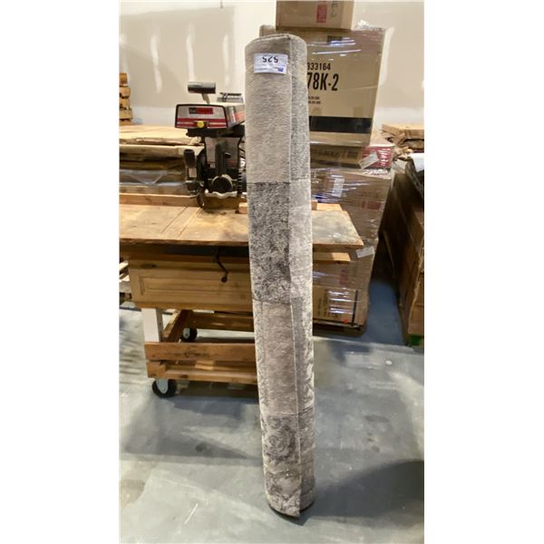 GREY MODERN AREA RUG APPROX 5' X 7'