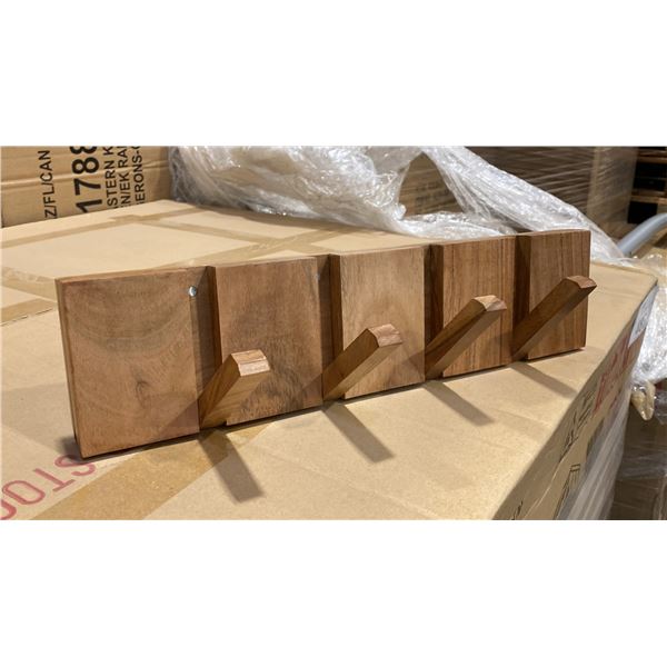 4 HANGER SOLID ACACIA WALL MOUNT COAT RACK WITH MAGNETIC CLASPS APPROX 16"L