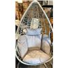 Image 3 : GREY WICKER HANGING EGG CHAIR WITH STAND