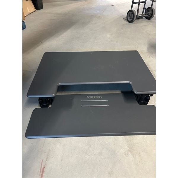 HEIGHT ADJUSTABLE STANDING DESK WITH KEYBOARD TRAY (NEW IN BOX)