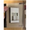 Image 2 : 2 GLASS AND STAINLESS-STEEL WALL SCONCES FOR CANDLES IN BOX